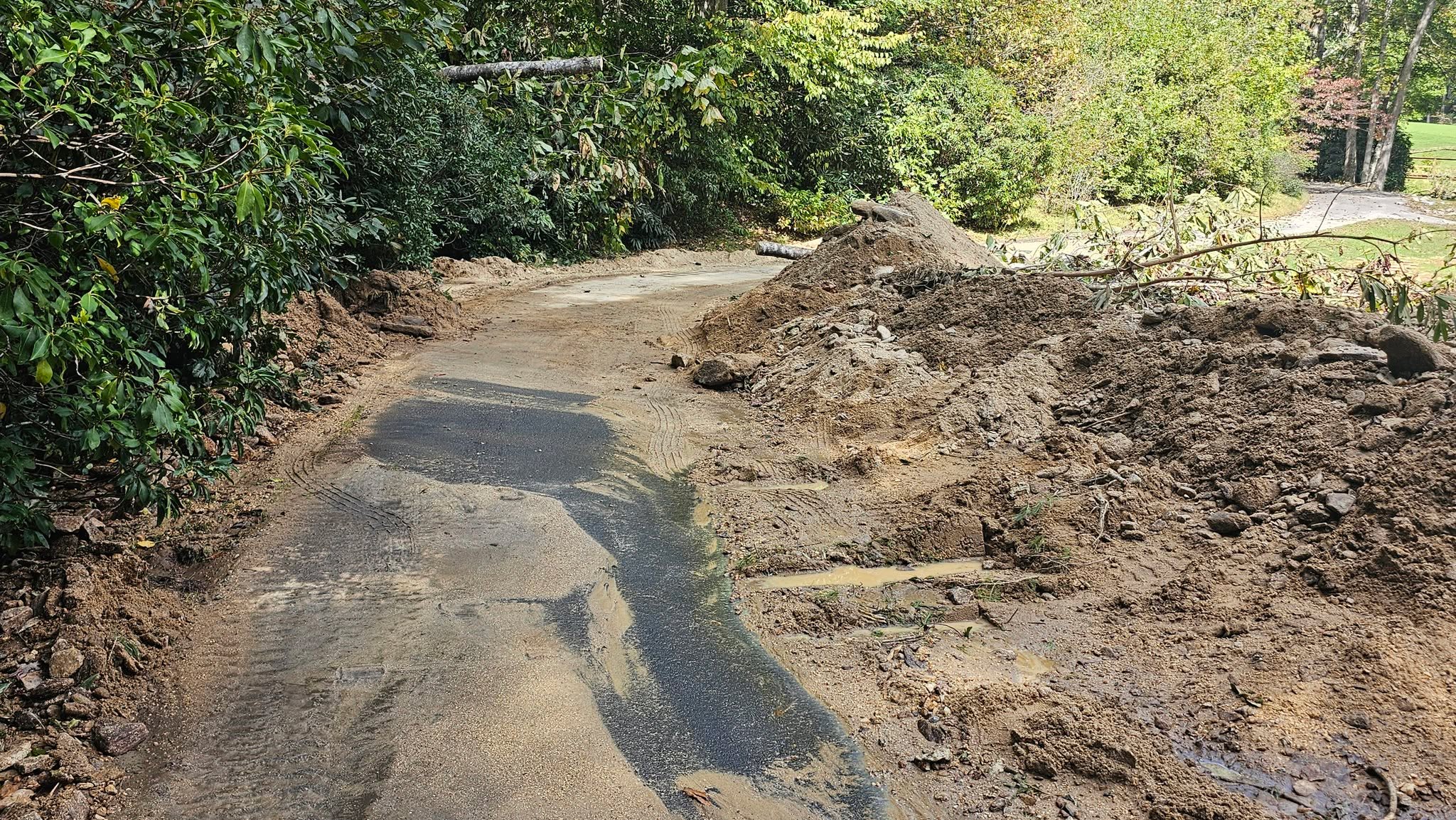 Kenmure Golf Maintenance added 17 new photos.