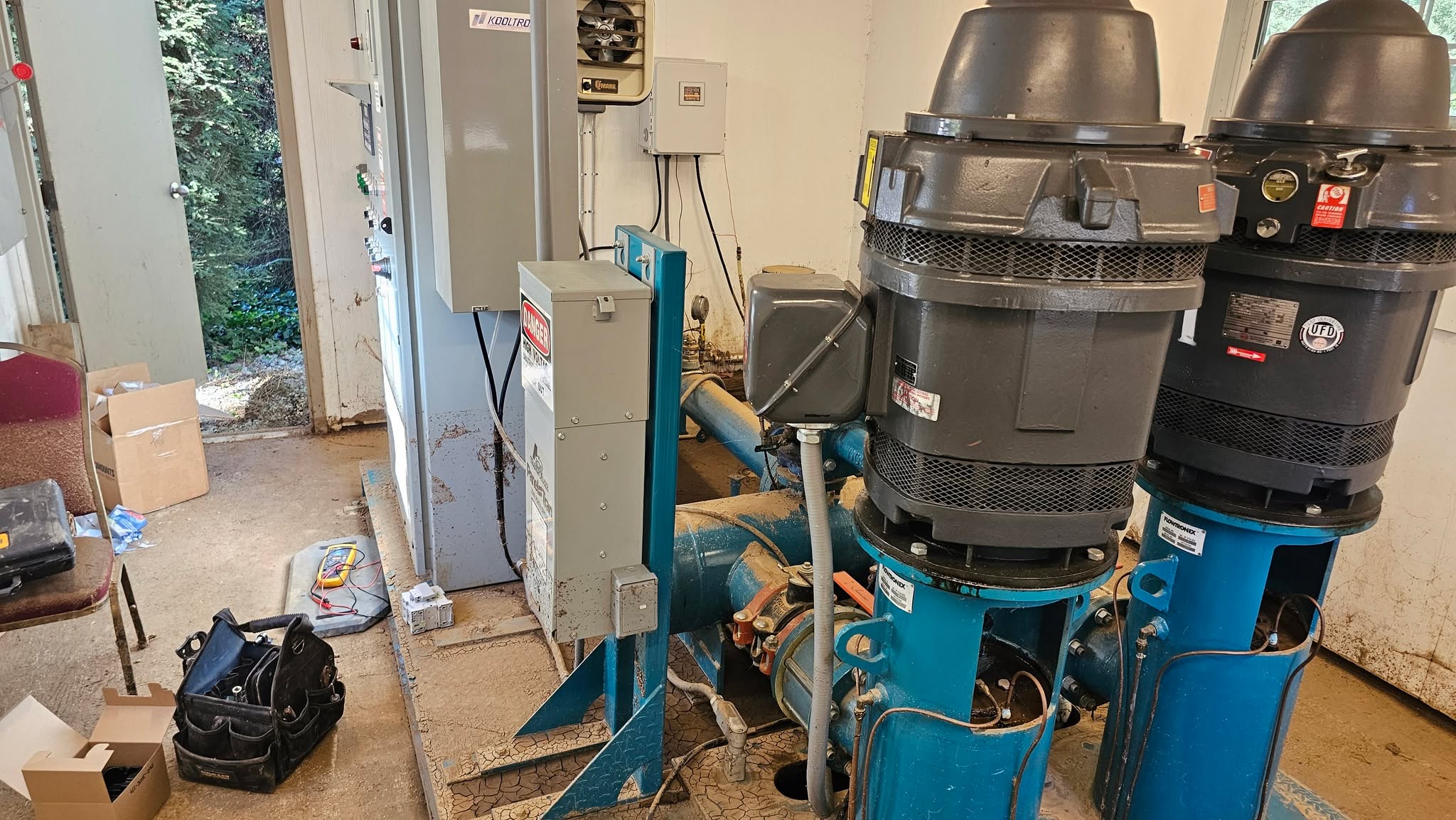 Kenmure Golf Maintenance added 9 new photos.