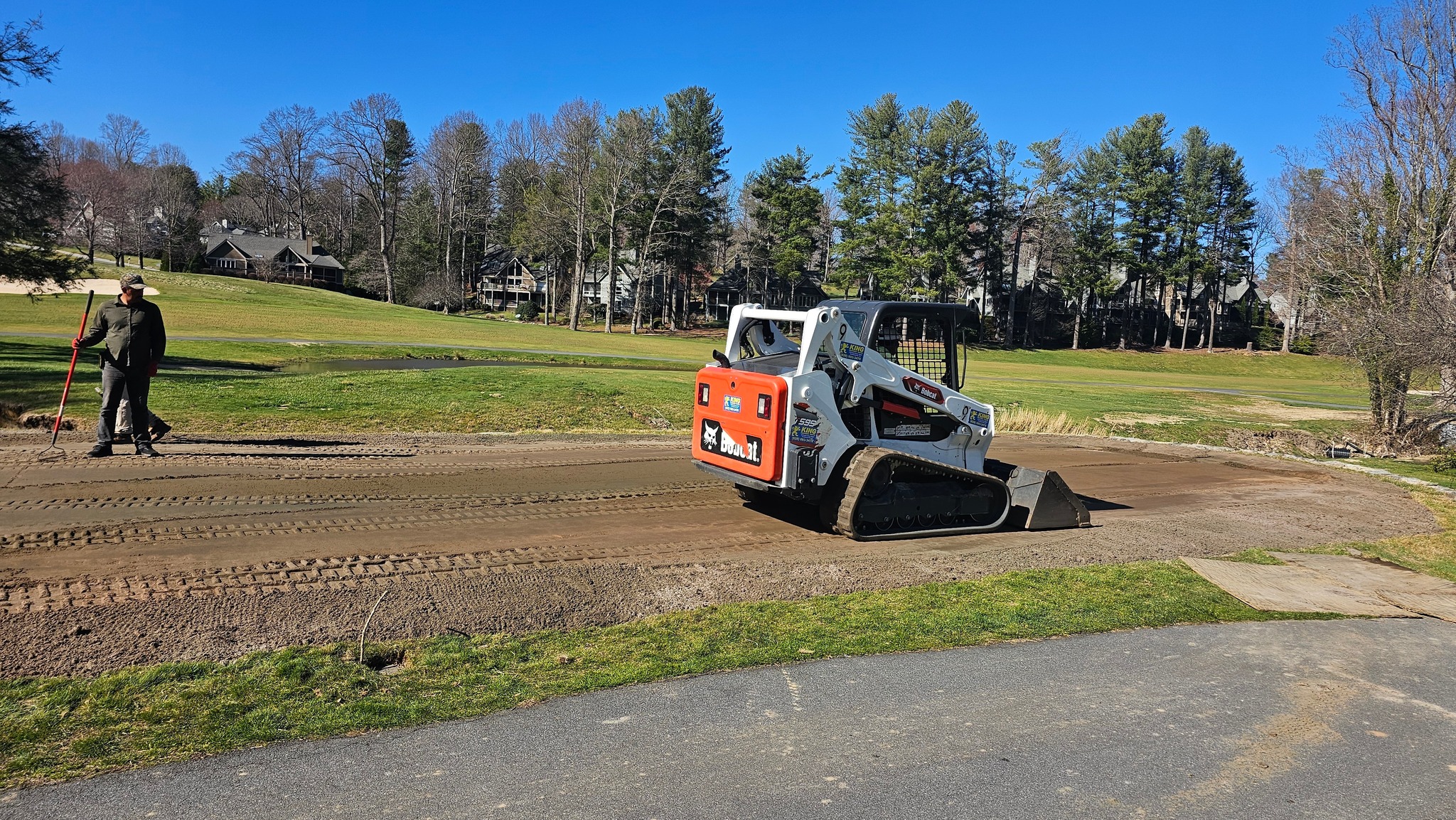 Kenmure Golf Maintenance added 9 new photos.